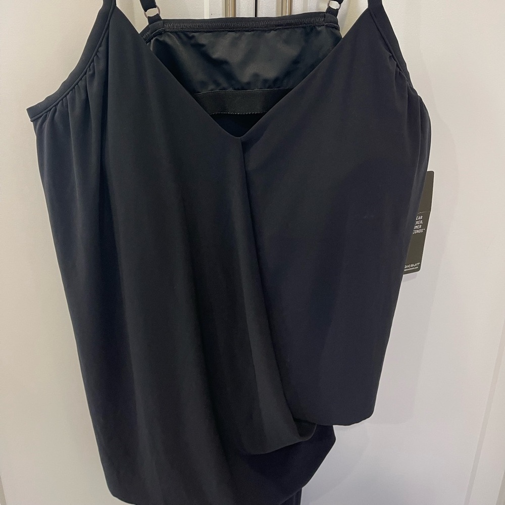 Magicsuit Top NWT!